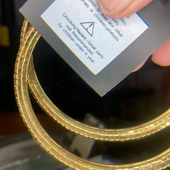 Gold Tone Hoop Earrings - Picture 4 of 6